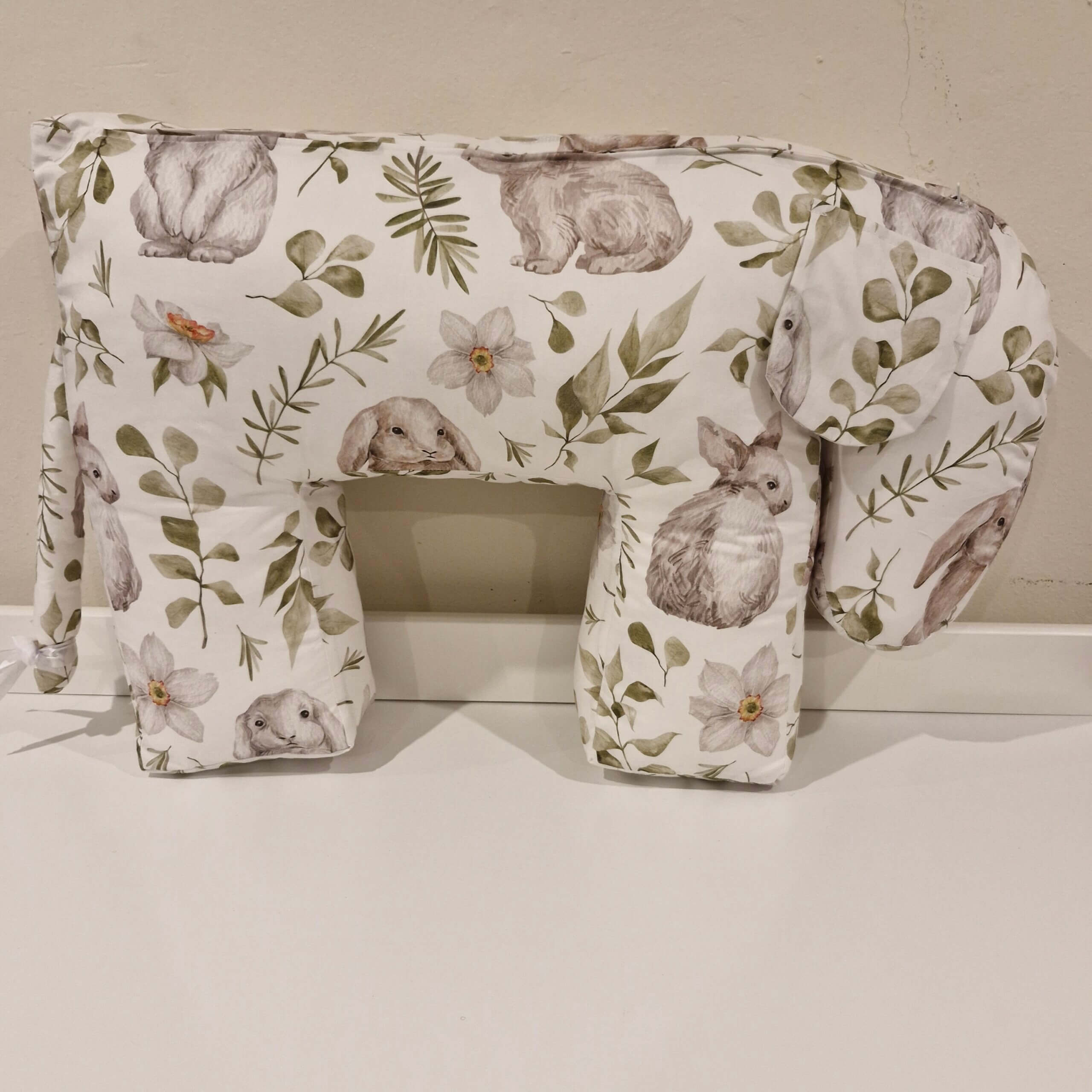 Nursing Pillow - Rabbits of Yore