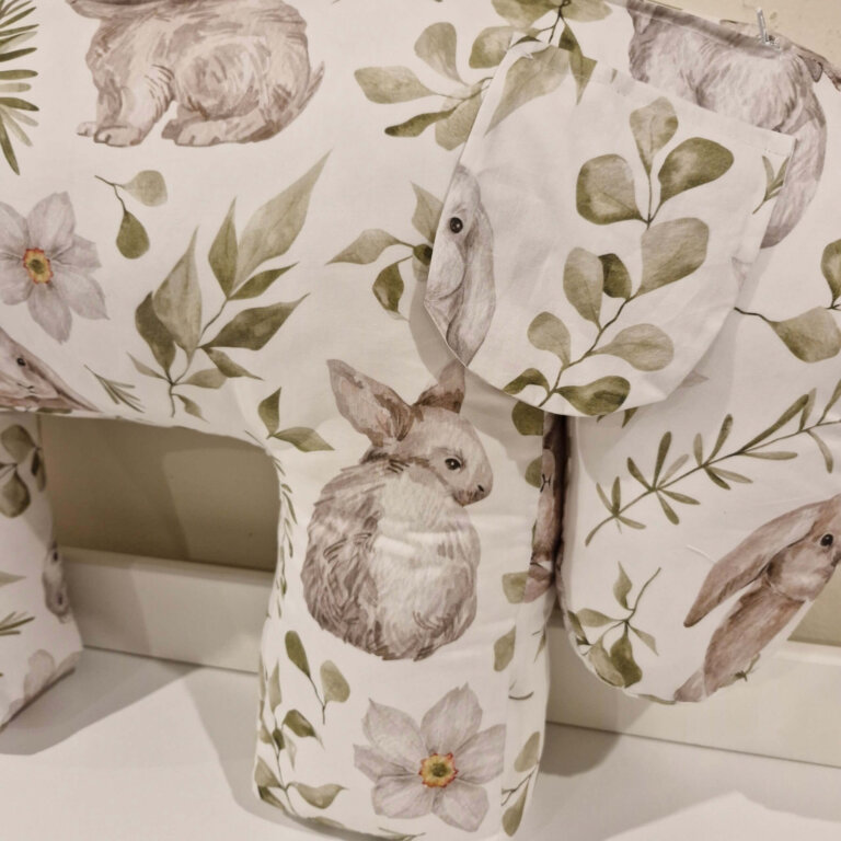 Nursing Pillow - Rabbits of Yore