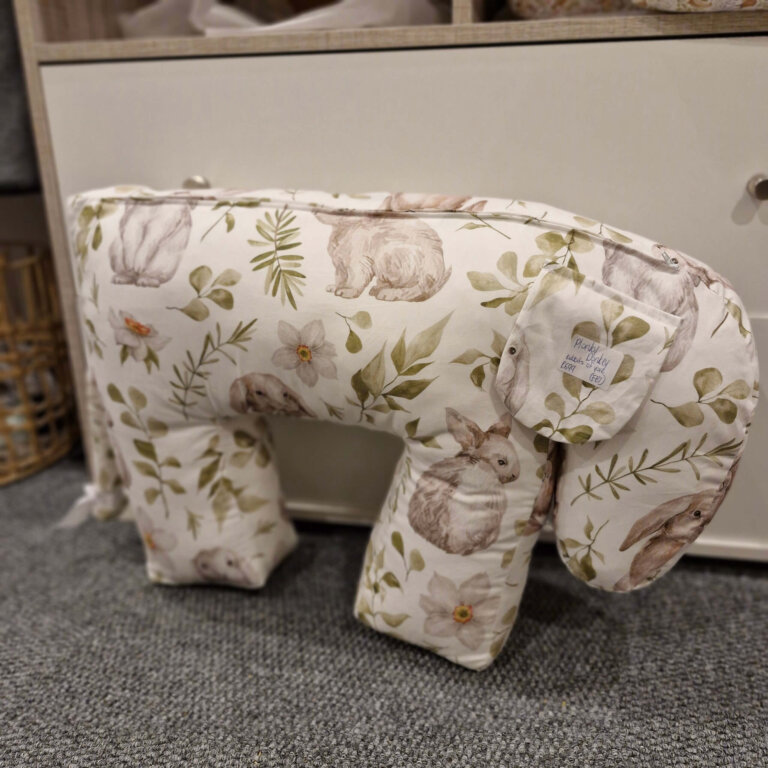 Nursing Pillow - Rabbits of Yore