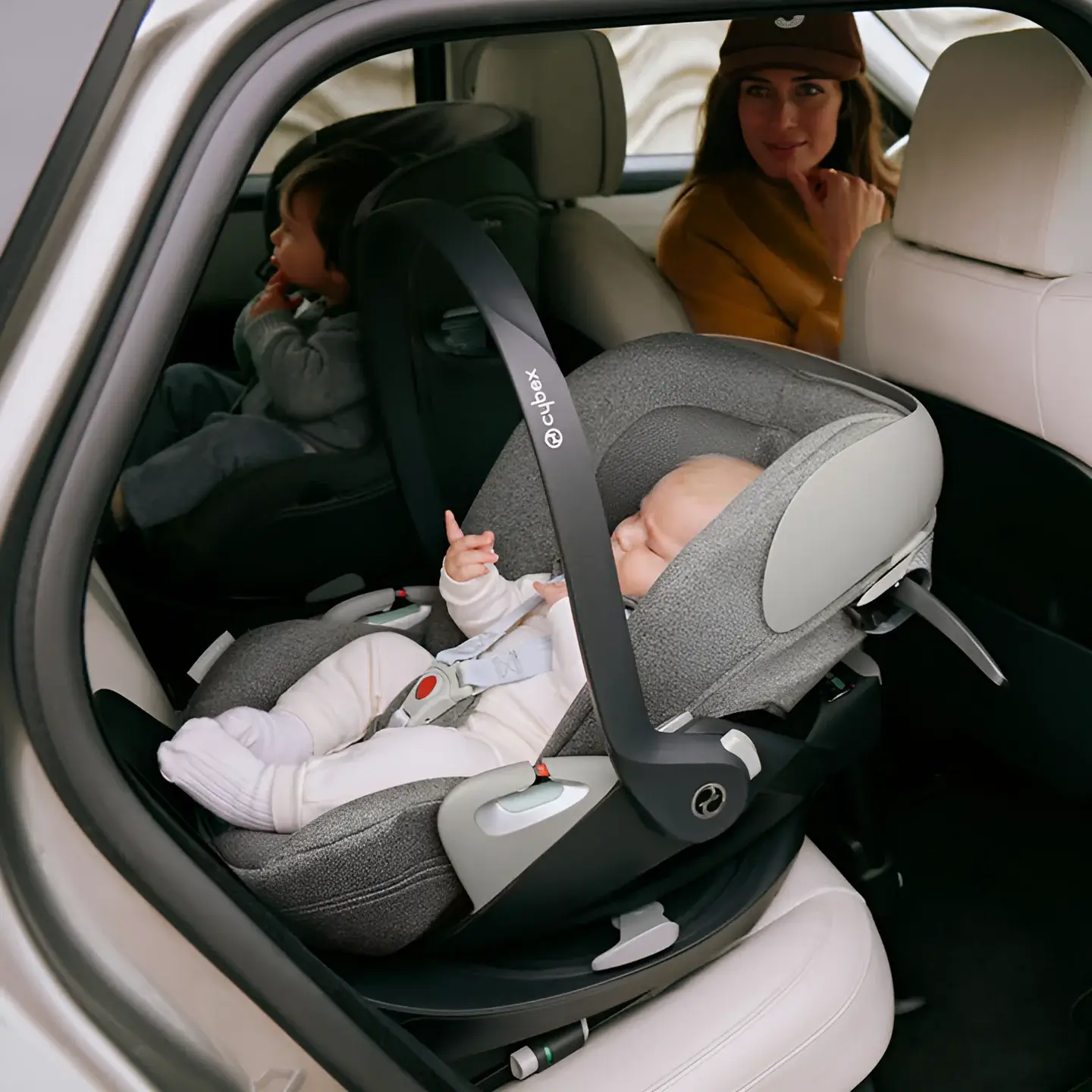 Cybex Cloud T i-Size Car Seat