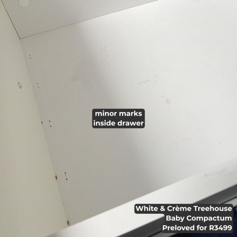 White & Crème Treehouse Baby Compactum