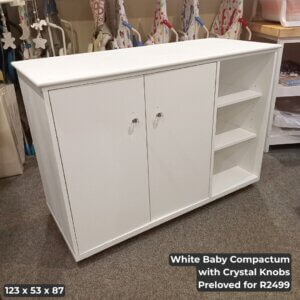 White Baby Compactum with Crystal Knobs